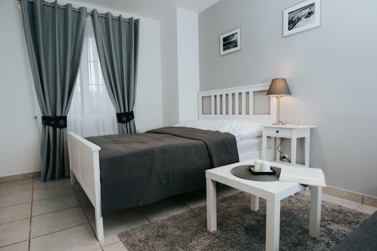 פורונין Apartamenty Niezapominajka מראה חיצוני תמונה